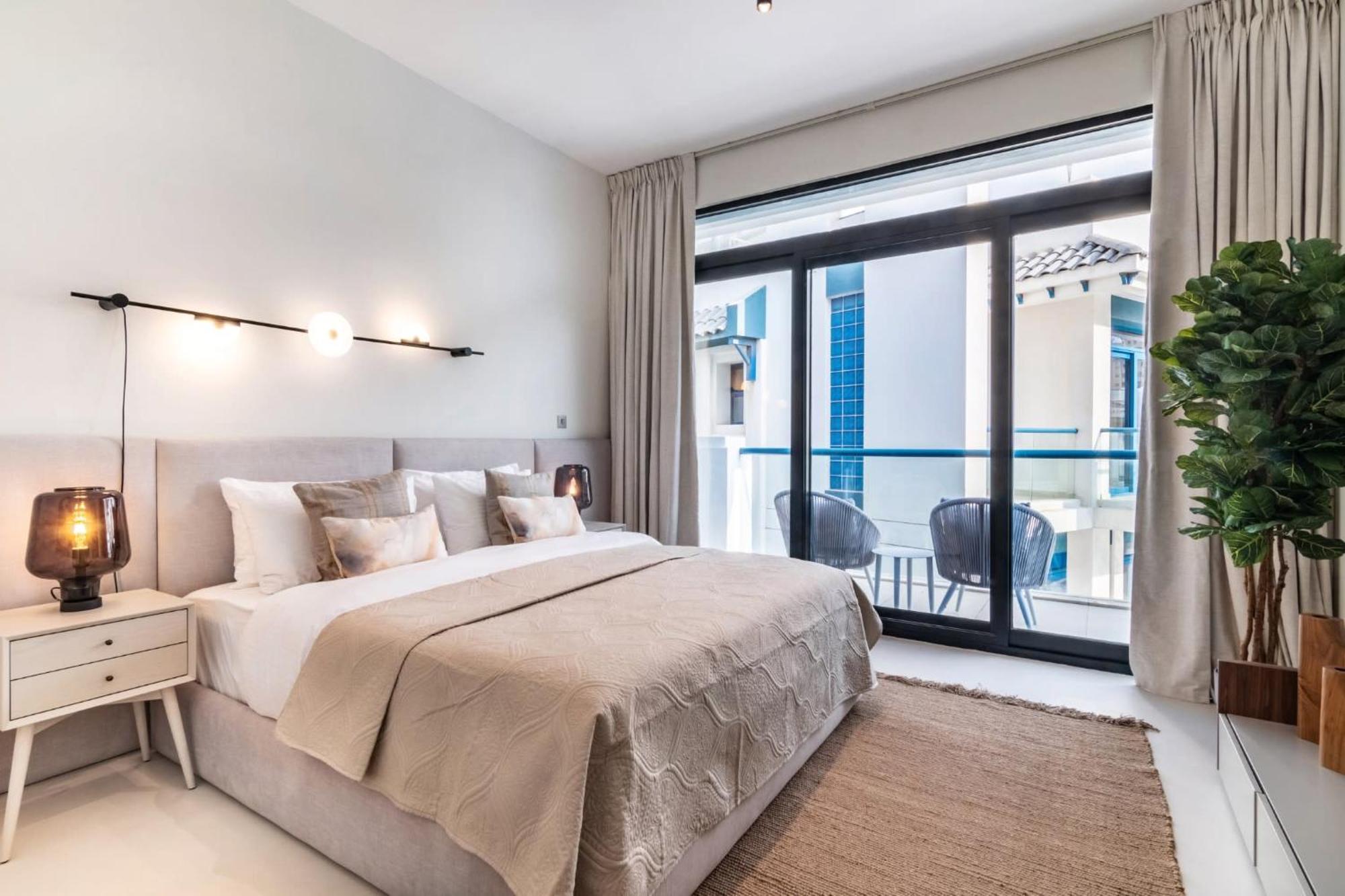 Luxury Palm With Rooftop Garden, Style Pool And By Exclusive Homes *