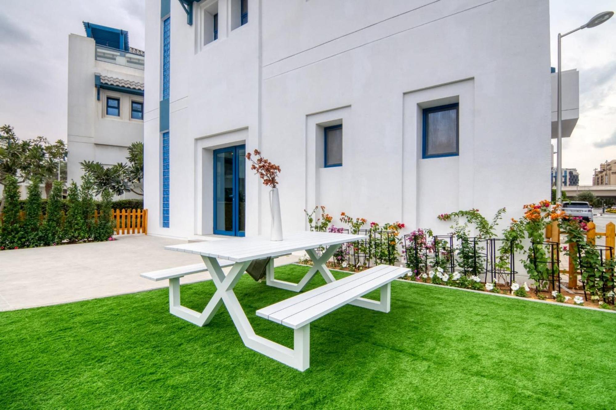 Villa Luxury Palm With Rooftop Garden, Style Pool And By Exclusive Homes
