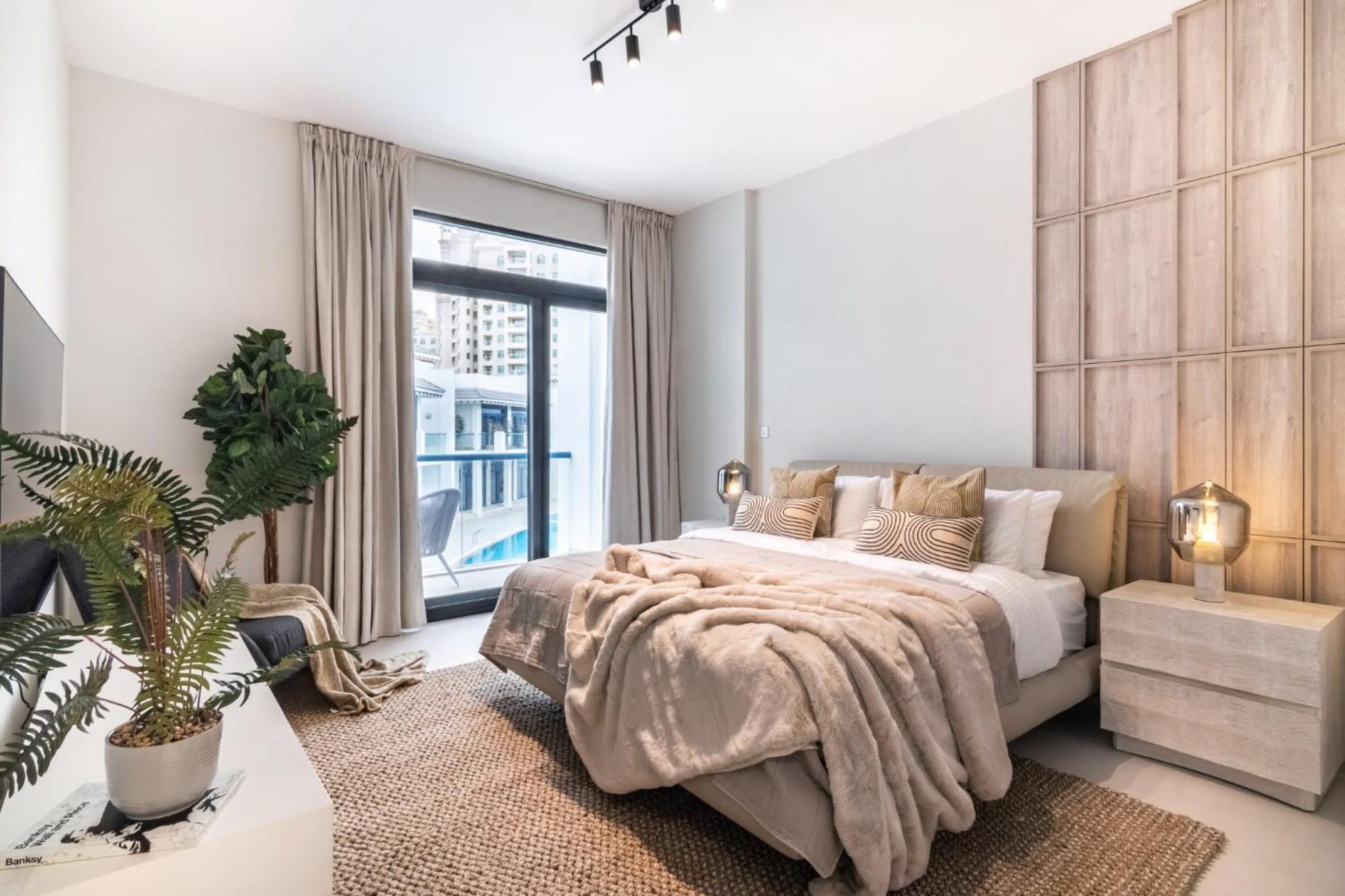 Luxury Palm With Rooftop Garden, Style Pool And By Exclusive Homes Dubai