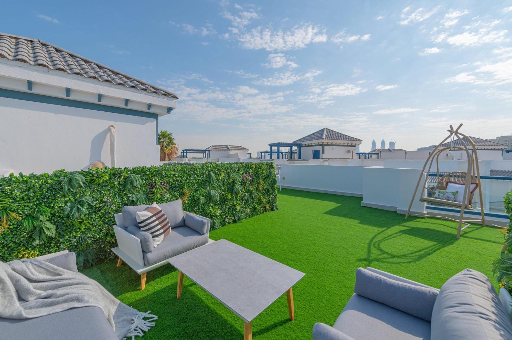 Villa Luxury Palm With Rooftop Garden, Style Pool And By Exclusive Homes *