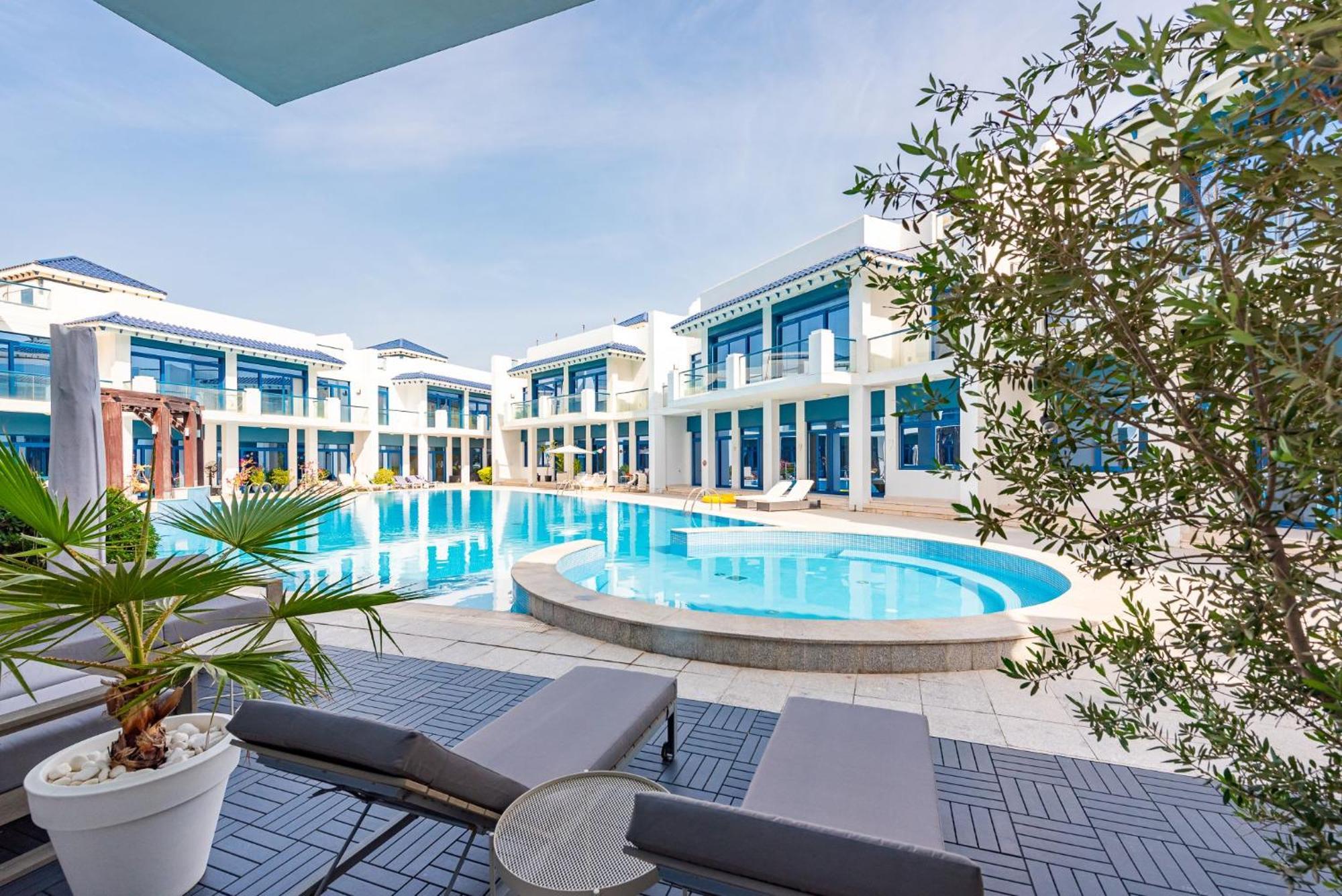 Villa Luxury Palm With Rooftop Garden, Style Pool And By Exclusive Homes *